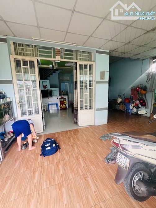 Căn Góc 2 MT Đẹp (6x12), Oto Tới Cửa, Nhơn Đức, Chỉ 2,35 Tỉ - 2