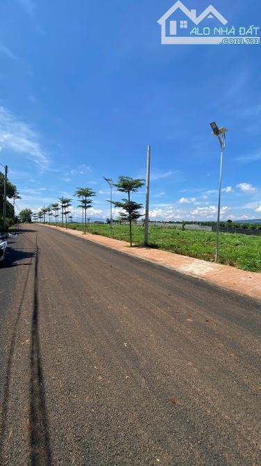 BÁN LÔ ĐẤT NGHỈ DƯỠNG VIEW MÂY VEN ĐÀ LẠT - Sẵn Sổ Hồng Riêng - Giá F0 Chỉ Hơn 1 Tỷ - 2