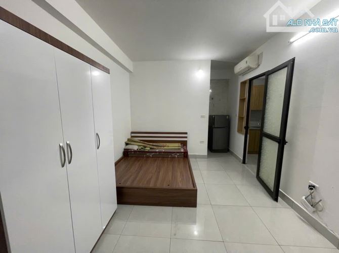 BÁN NHÀ MAI DỊCH CẦU GIẤY - 15M RA Ô TÔ TRÁNH - KINH DOANH - VỊ TRÍ NGON - 41M2, GIÁ TỐT - 2