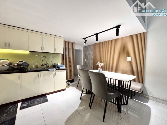 BÁN NHÀ HẺM NHỰA Ô TÔ – CÓ VỈA HÈ – 64M² – 4 TẦNG– NGUYỄN XÍ, P26, BÌNH THẠNH – 12.5 TỶ - 2