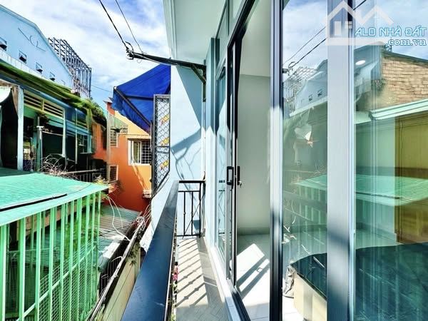 Nhà đẹp Dương Bá Trạc, Quận 8, 74m², 3 tầng – Hẻm xe hơi – Dân trí cao – Giá 10.6 tỷ - 2