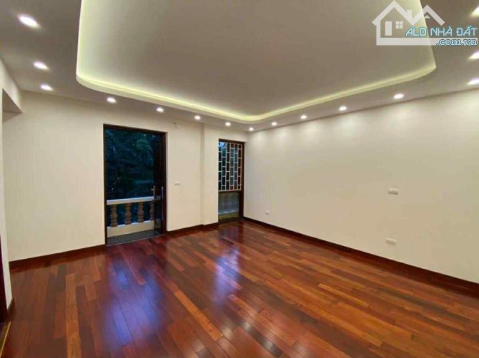 Bán biệt thự KDT Mỹ Đình lô góc mới đẹp, phân khu cao cấp 176m2 119 tỷ - 2
