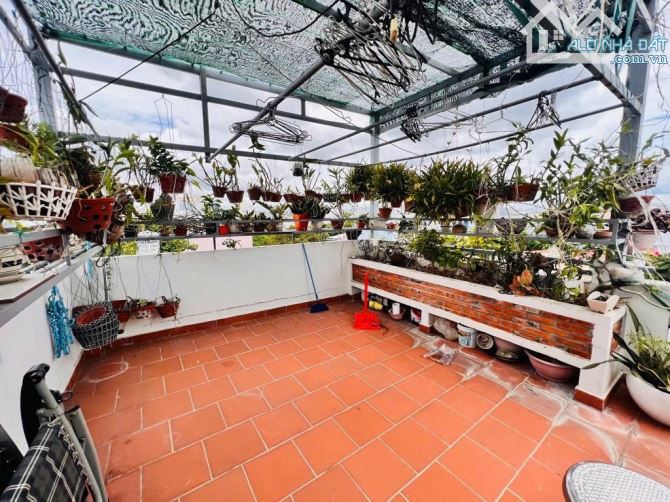 Bán gấp nhà Phan Văn Trị trước Tết, Gò Vấp, DT 30m2, 5 tầng, 3 tỷ 6 - 2