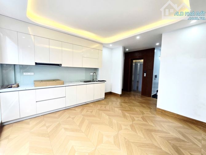 ✨CỰC HIẾM- NHÀ TÂY HỒ – 6 TẦNG- THANG MÁY CHẠY VÙ VÙ – 9.1TYY✨ - 2