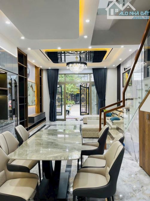 💥BÁN NHÀ ĐẸP 3 TẦNG, MẶT TIỀN TÂN CỔ ĐIỆN - FULL NỘI THẤT HIỆN ĐẠI - HOÀ XUÂN, ĐÀ NẴNG. - 2