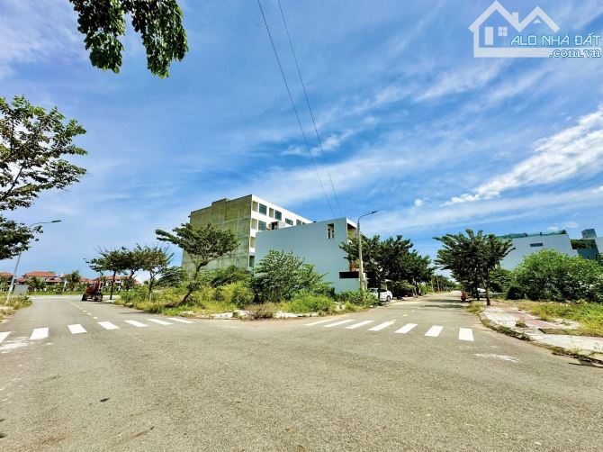 ĐẤT SẠCH ĐẸP SÁT SÔNG KHÔNG CỐNG TRỤ ĐƯỜNG BỜ QUAN 2 GIÁ ĐẦU TƯ - 2