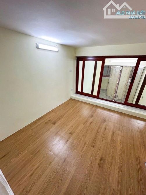 Bán nhà ngõ 296 Minh Khai, NGÕ BA GÁC Thông, Kinh Doanh Nhỏ, CĂN GÓC, 3 PHÒNG, 5.x TỶ. - 2