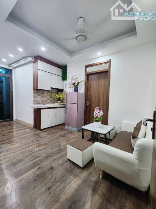Bán nhà Hồ Ba Mẫu Đống Đa 13.5 tỷ/ dòng tiền 1.1 tỷ/năm ~ 8%/năm lô góc 7 tầng thang máy - 2