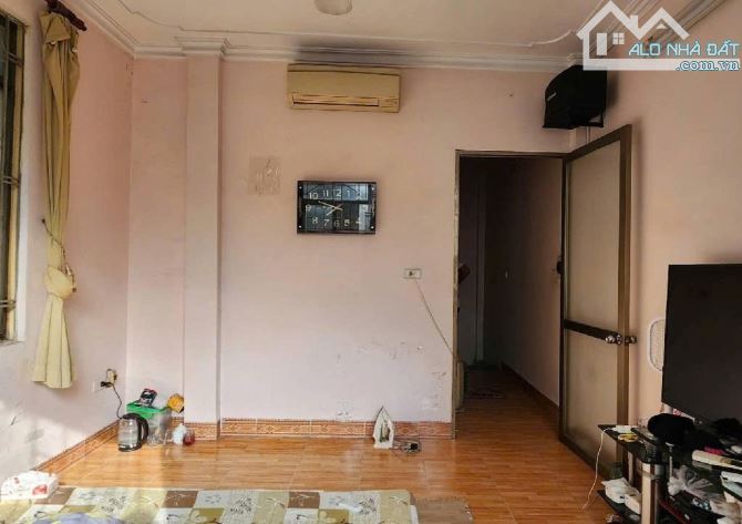 5.X TỶ  Ngay chợ đêm Lĩnh Nam, 3 bước ra Ô TÔ TRÁNH, Dân xây, CĂN GÓC 4 Tầng đủ công năng - 2