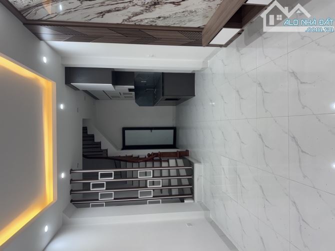 BÁN GẤP NHÀ ĐAN KHÊ – CẠNH KĐT Hinode – 5 TẦNG – 4.95 TỶ - 2