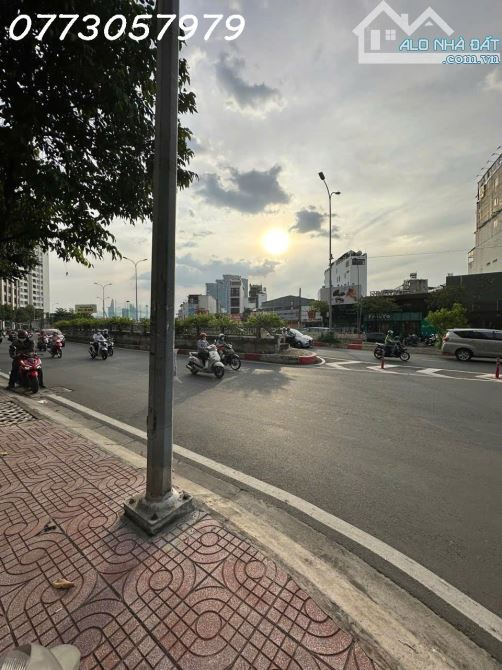 HAI MẶT TIỀN NGUYỄN HỮU CẢNH, P22 BÌNH THẠNH,6 TẦNG, HĐT 80TR CHỈ 35TỶ TL - 2