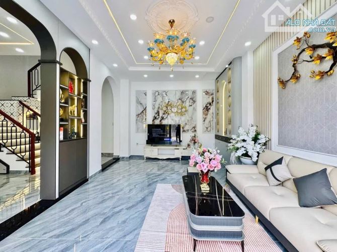 🎉🎉LÊN SÓNG CĂN VILLA PHỐ TUYỆT ĐẸP GẦN TRƯỜNG TÂN SƠN - GÒ VẤP - 2