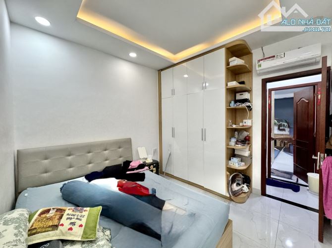TRỤC NGUYỄN VĂN ĐẬU - Ô TÔ ĐỖ CỬA - 4 PN KHU TRUNG TÂM DÒNG TIỀN SẴN 20TR - 2