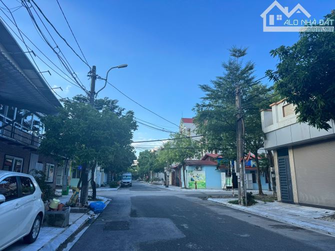 Bán đất mặt phố Đoàn Thị Điểm, Liên Bảo. DT 113m2. Giá 5.2 tỷ - 2
