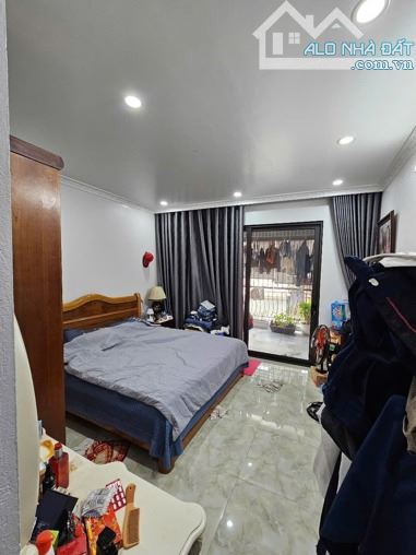 BÁN NHÀ ĐẸP TT MỸ ĐÌNH:48M*6T - THANG MÁY - NGÕ THÔNG - Ô TÔ QUA - TẶNG FULL NT - 15.7 TỶ - 2