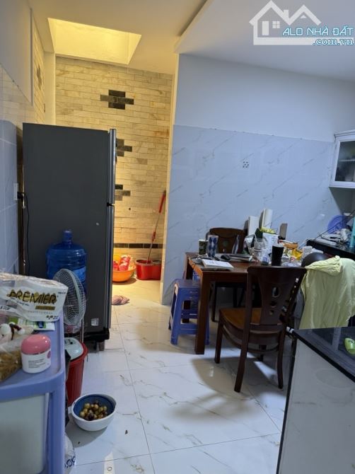 Bán nhà Quận 7,Huỳnh Tấn Phát,2 tầng 4x15,hẻm ba gác,không quy hoạch,giá 4.x tỷ - 1