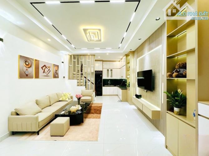ĐẸP NHẤT BÀ TRIỆU - 5 TẦNG THANG MÁY - MẶT TIỀN QUYỀN LỰC - GIÁ CỰC TỐT - 2