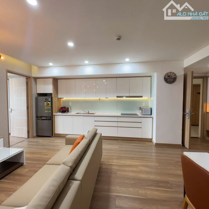 Cần bán căn hộ 2PN 70m2 tầng 18 F Home, trung tâm Đà Nẵng, sổ đỏ có sẳn - 2