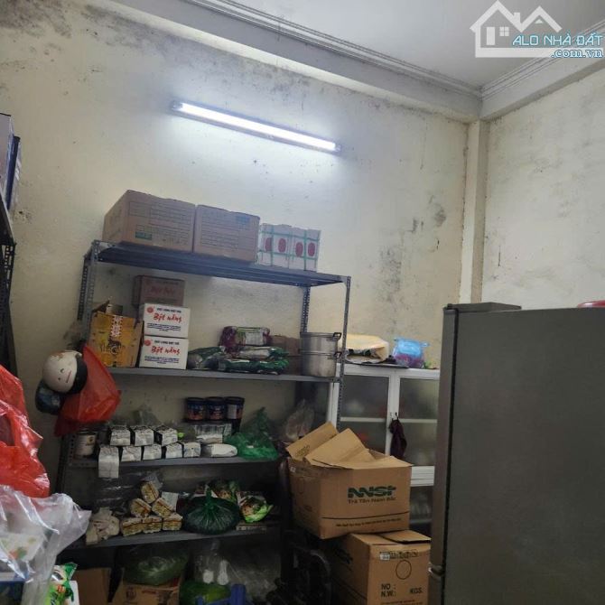 Bán nhà Vũ Tông Phan, 75m, ngõ thông, oto, 12 tỷ. - 2