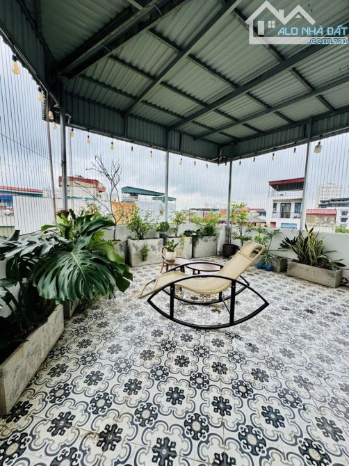 Bán Nhà Tân Mai Trương Định 46×6 tầng căn góc chỉ 11,5tỷ. - 2