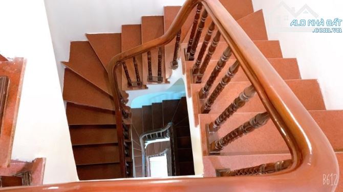 BÁN NHÀ 54 m2,4Tầng,Mt:4m,GIÁ17,2 TỶ, PHÂN LÔ ÔTÔ TRÁNH, PHÙNG CHÍ KIÊN,NGHĨA ĐÔ, CẦU GIẤY - 2