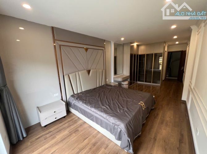 Căn góc phố Thạch Bàn. Mặt ngõ, Ô tải thông, kinh doanh. 51m*6tầng*thang máy*gara*full đồ. - 2