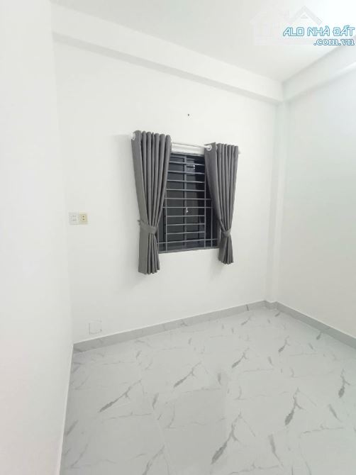 NHÀ ĐẸP 5 TẦNG  ĐƯỜNG DƯƠNG BÁ TRẠC- 6 PHÒNG NGỦ - VỊ TRÍ SÁT QUẬN 1 VÀ CÁC QUẬN TRUNG TÂM - 2