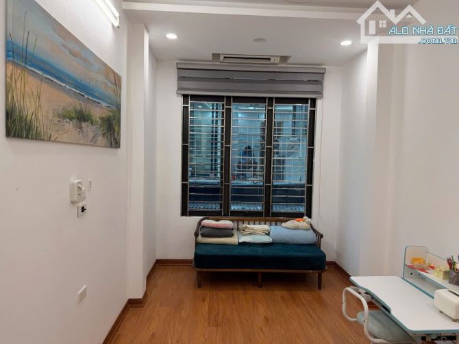 Cho thuê NR 4PN, 2WC, 35m2, 14 triệu tại Hàng Than, Ba Đình, HN, - 2