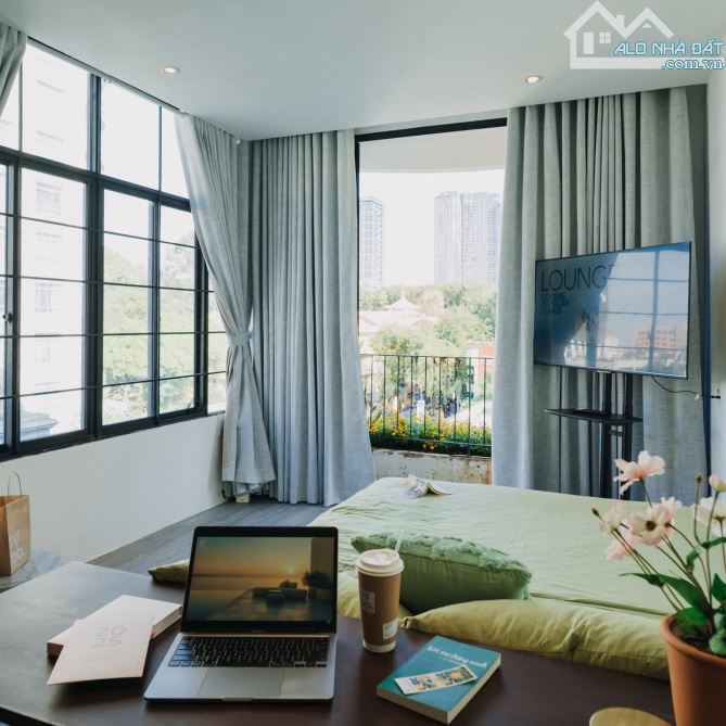 LÔ GÓC - 3 MẶT THOÁNG - 7 CHỖ VÀO NHÀ - 7 TẦNG THANG MÁY - 2