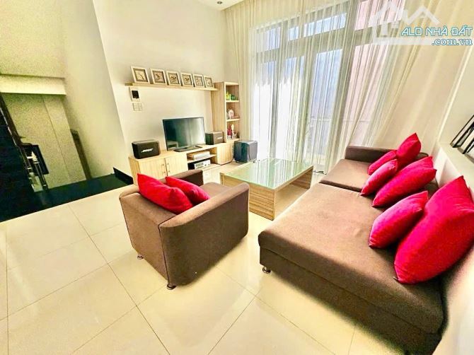 NHÀ ĐẸP – VỊ TRÍ SIÊU HOT – TRẦN PHÚ, NGAY PHỐ DU LỊCH SẦM UẤT - GẦN CẦU RÔNG - 107M2 - 2