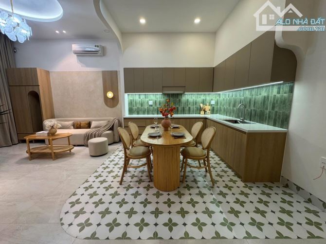 NHÀ TRỆT LẦU HIỆN ĐẠI BỐ TRÍ NỘI THẤT CAO CẤP SANG TRỌNG 3PHÒNG NGỦ, AN KHÁNH, TP.CT - 2
