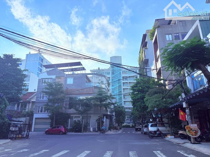 Siêu phẩm lô góc 2 mặt tiền đường Tạ Mỹ Duật  Vị trí kim cương, tiềm năng sinh lời bền - 2