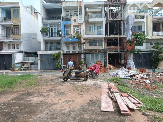 BÁN ĐẤT KHU DÂN CƯ AN SƯƠNG 5TỶ/LÔ - 2