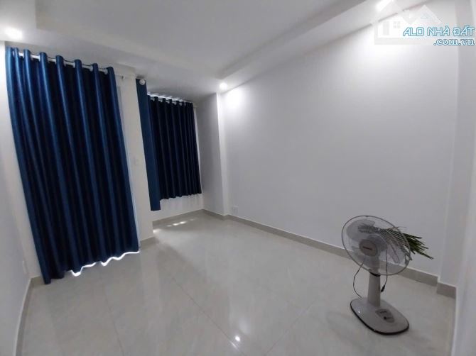 NHÀ ĐẸP 3 TẦNG NGAY LOTTE MART - 40M chỉ nhỉnh nhẹ 5TỶ • ĐƠN GIÁ TỐT NHẤT KHU VỰC - 2