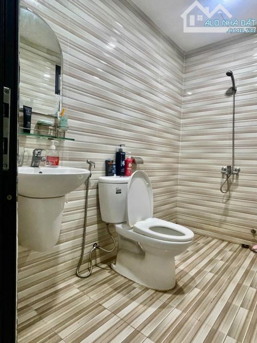 💥 BÁN NHÀ 3 TẦNG 120M² MẶT TIỀN KHUÊ TRUNG – Ở VÀ KINH DOANH, CHỈ 8.x TỐT NHẤT KHU VỰC. - 2