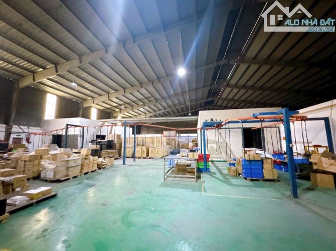 Cho thuê xưởng diện tích 2000m2 trong KCN Nhơn Trạch, Đồng Nai giá chỉ từ 4usd/m2 - 2