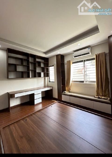 Chính chủ Bán nhà Đa Sỹ  - Ô tô chạy thông - Kinh doanh tốt - Lô góc - Nhà đẹp mới xây - 2