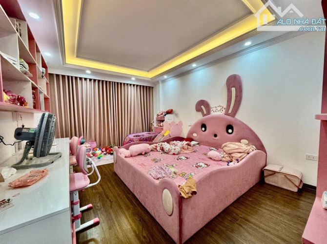 Bán Nhà Hồ Tùng Mậu- 7 tầng thang máy- ô tô vào nhà- dt 44M2X8T- GIÁ 16 tỷ - 2
