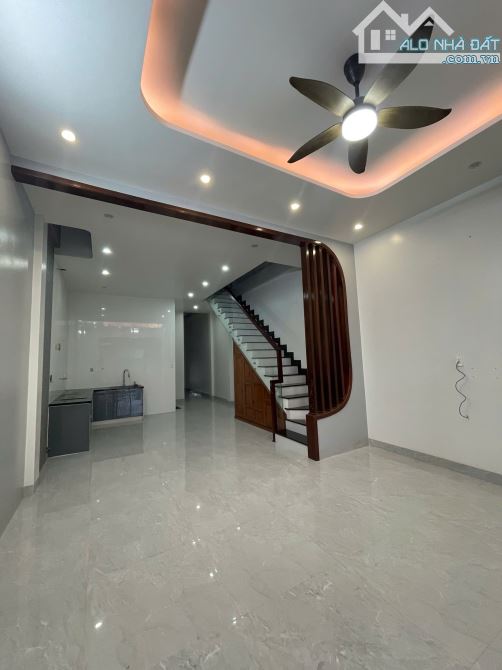 ⛔BÁN NHÀ MẶT TIỀN KHU CHỢ DINH - CÁCH CHỢ DINH 500M - 100m2 - NGANG 5m - 3 MÊ ⛔ 3,x TỶ - 2