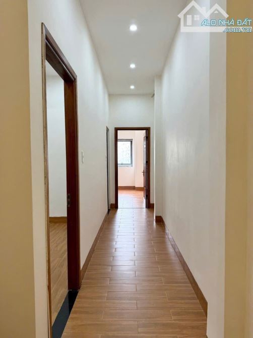 📌📌📌LÀM VIỆC TRỰC TIẾP GIÁ TỐT !!!bán nhà  3 tầng kiệt 3m 402 trưng nữ vương - 2