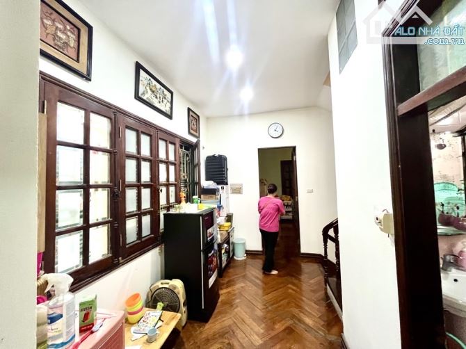 ĐẦU TƯ ! Bán nhà Đống Đa ngay Vincom Phạm Ngọc Thạch  66m² x MT 7m  -  1 nhà ra phố - 2
