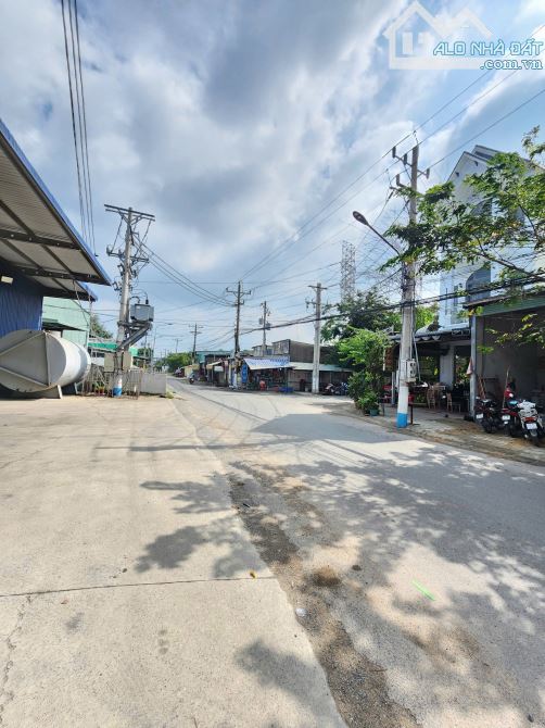 Bán nhà MT kinh doanh gần Ngã Tư Bình Chuẩn, p.Bình Chuẩn, Tp.Thuận An chỉ 6 tỷ TL M7800 - 2