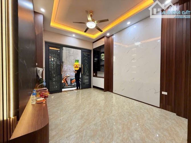 Bán gấp Siêu Phẩm Khương Đình, Nở hậu,  42m2, 4 tầng giá 11,5 tỷ - 2
