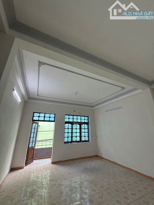 Bán nhà 3 tầng mặt tiền Nguyễn Tất Thành Hải Châu đường 30 lề 9m 125m2 3 tầng 8pn - 2
