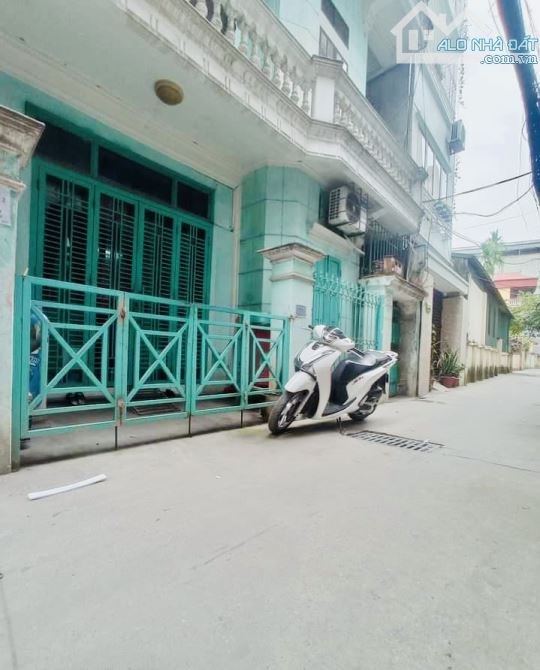 🌟🌟🌟 BÁN GẤP NHÀ 3 TẦNG PHỐ NGỌC LÂM - GIÁ SIÊU ĐẦU TƯ - DÒNG $ MẠNH - CHIA LÔ - Mt 7m - 2