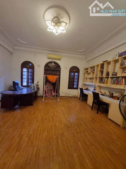 BÁN NHÀ LIỀN KỀ PHÂN LÔ KĐT ĐẠI KIM, ĐẠI PHÚ, HOÀNG MAI 89M 29.5 TỶ - 2