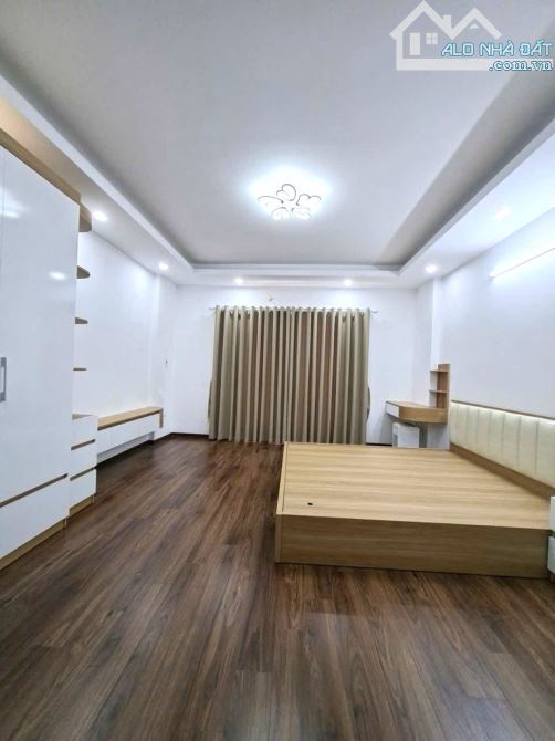 BÁN NHÀ ĐƯỜNG BÁT KHỐI 35M2, 5 TẦNG MỚI ĐẸP, Ô TÔ ĐỖ CỔNG, 6.1 TỶ. - 2
