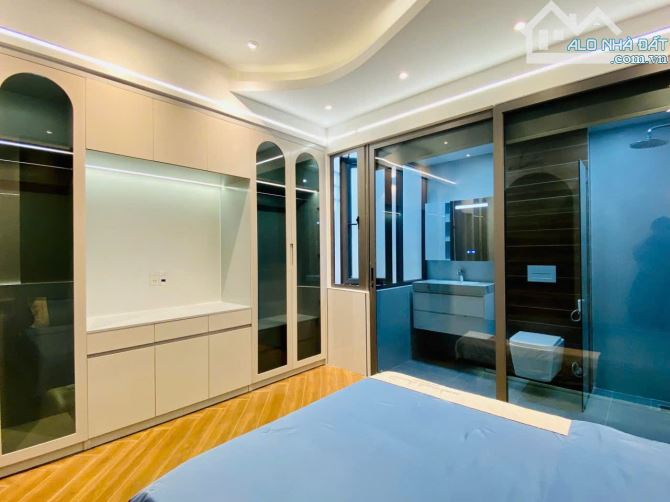 🏠Siêu Phẩm Hẻm Thông 6M💎Vị trí: Phan Huy Ích, P15💎4X15M 4 Lầu 3PN 3WC💵9,9 Tỷ - 28