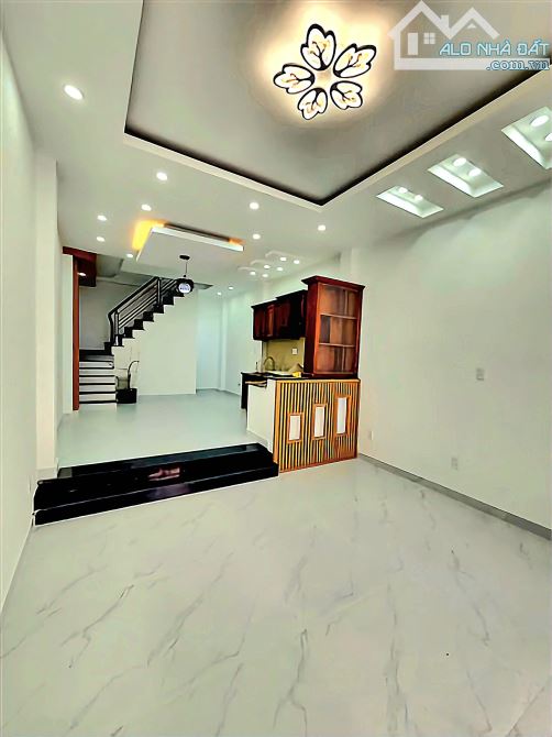 Cực Hiếm! Bán Gấp Nhà MTKD 2 Tầng Lầu 40m2- Ngay Phan Đăng Lưu- P3 Bình Thạnh- Nhỉnh 6 tỷ - 3