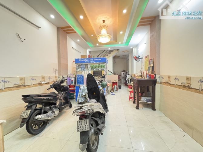 CHỦ XOẮN BÁN GẤP – GIẢM NGAY 200TR 🔥 CĂN HỘ DỊCH VỤ HOÀNG XUÂN NHỊ – 107M² – 4 TẦNG – DÒN - 3